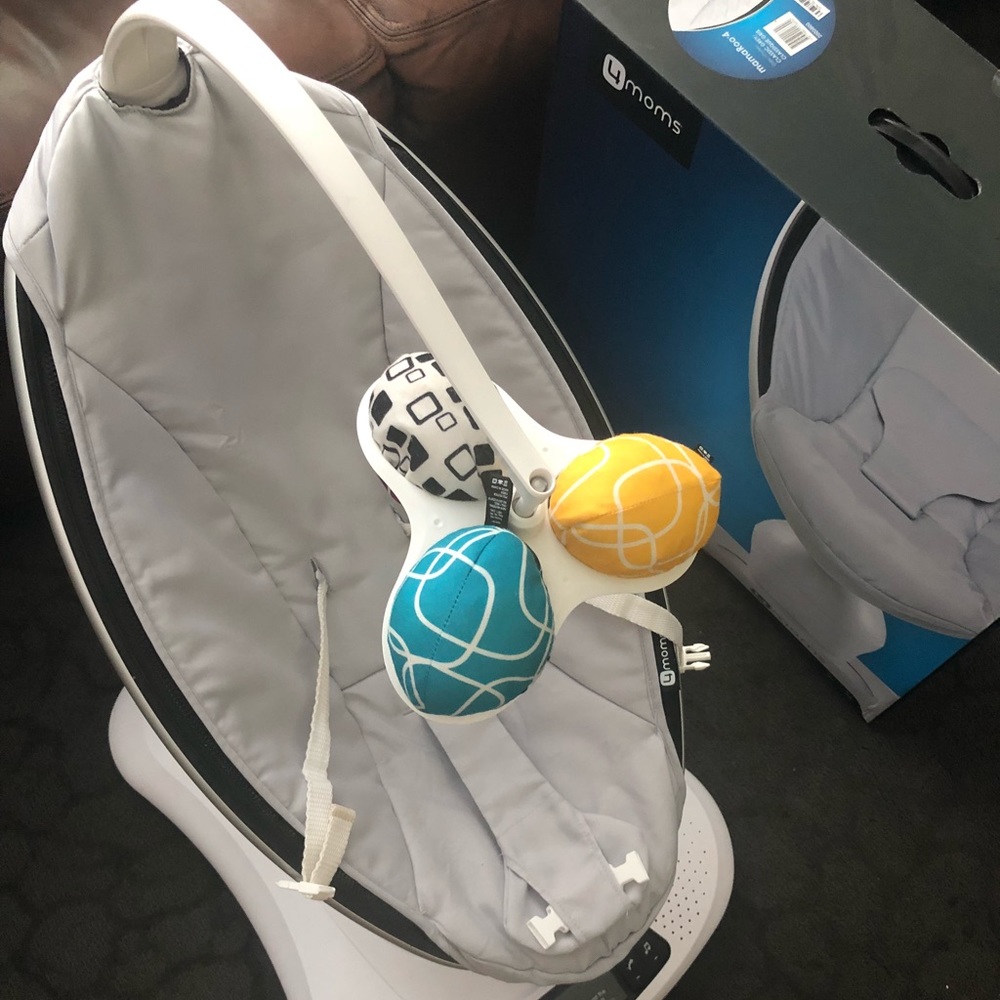 4moms mamaRoo